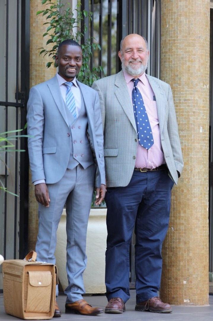 ZLHRLawyers's tweet photo. For the umpteenth time, the trial of Harare North M.P Hon. @Katazamhondoro represented by @obeyshava1 of @ZLHRLawyers on public violence charges failed to commence after state witnesses didn't turn up. Prosecutors will summon him for trial if they put their "house" in order. https://t.co/vRSVWx5ORC