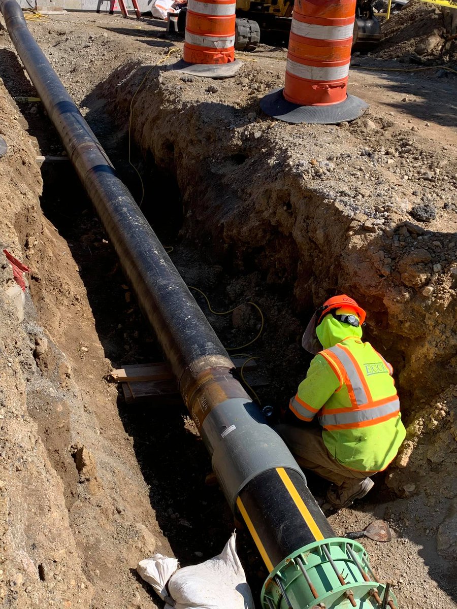 unyldc's tweet image. Thank you LIUNA Local 60 mechanics and ECCO for being on the job in #PortChester, making sure gas is delivered to heat our homes and provide hot water everyday! #essentialwork #local60strong #liuna