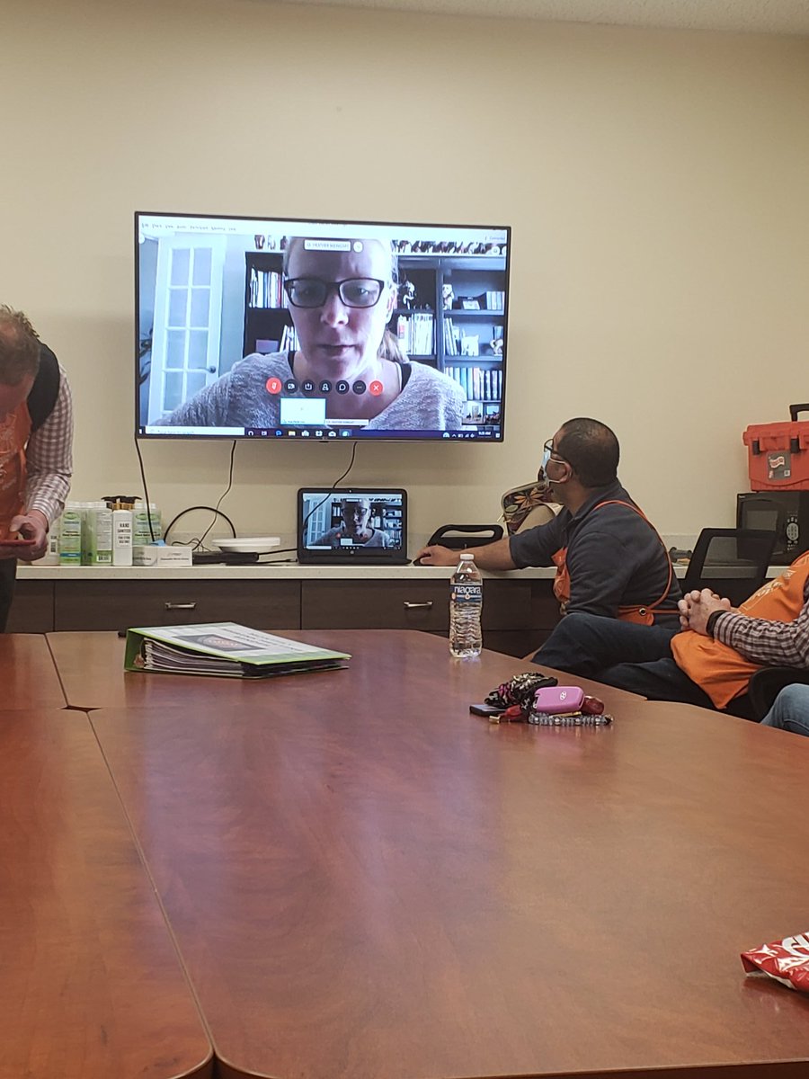 Michele Pendexter tweet media