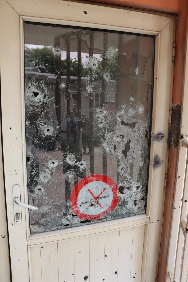 MSF_Espana's tweet photo. 🔴INFAME ATAQUE contra mujeres embarazadas y bebés en Afganistán. https://t.co/Fk00jCulky