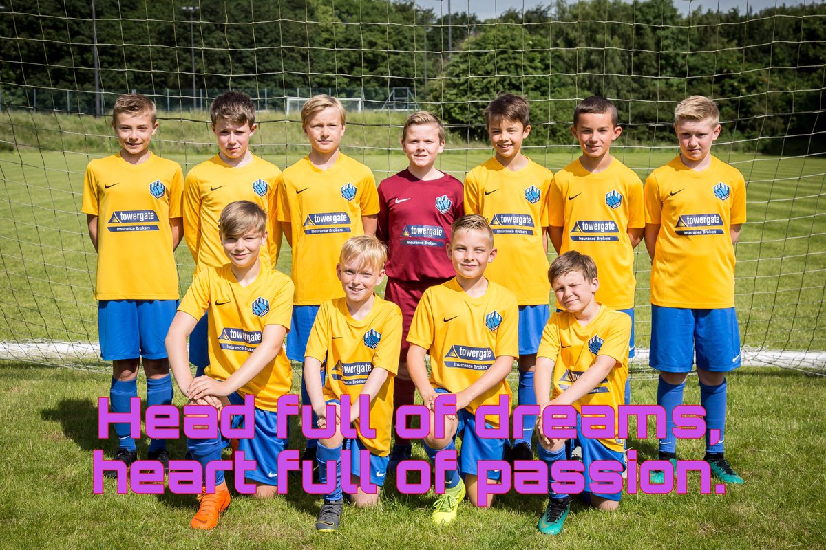 Yorkshire_RTC's tweet photo. We are HD Select. We cannot fail. we love the @jnrpremleague #instasoccer #footballplayer #juniorpremierleauge#soccergame #instafootball #football #footballgame #playerr #stadium #kick #team #play #playing #ball #kicksonfire #soccerball #soccer #footballseason #futbol #teamHD https://t.co/MBeDZOSb03