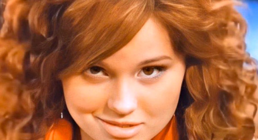 Happy birthday Debby Ryan 