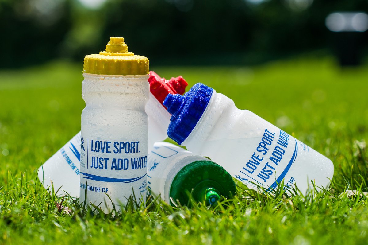 NDAPackaging's tweet image. Just a reminder that SUMMER WILL COME. We're here to keep you #refreshed, #refilled and #responsible, whatever your hydration needs @schoolbottle.co.uk for schools @sportbottle.co.uk for leisure, business &amp;amp; NHS and @hydrachill for your water refilling station requirements.