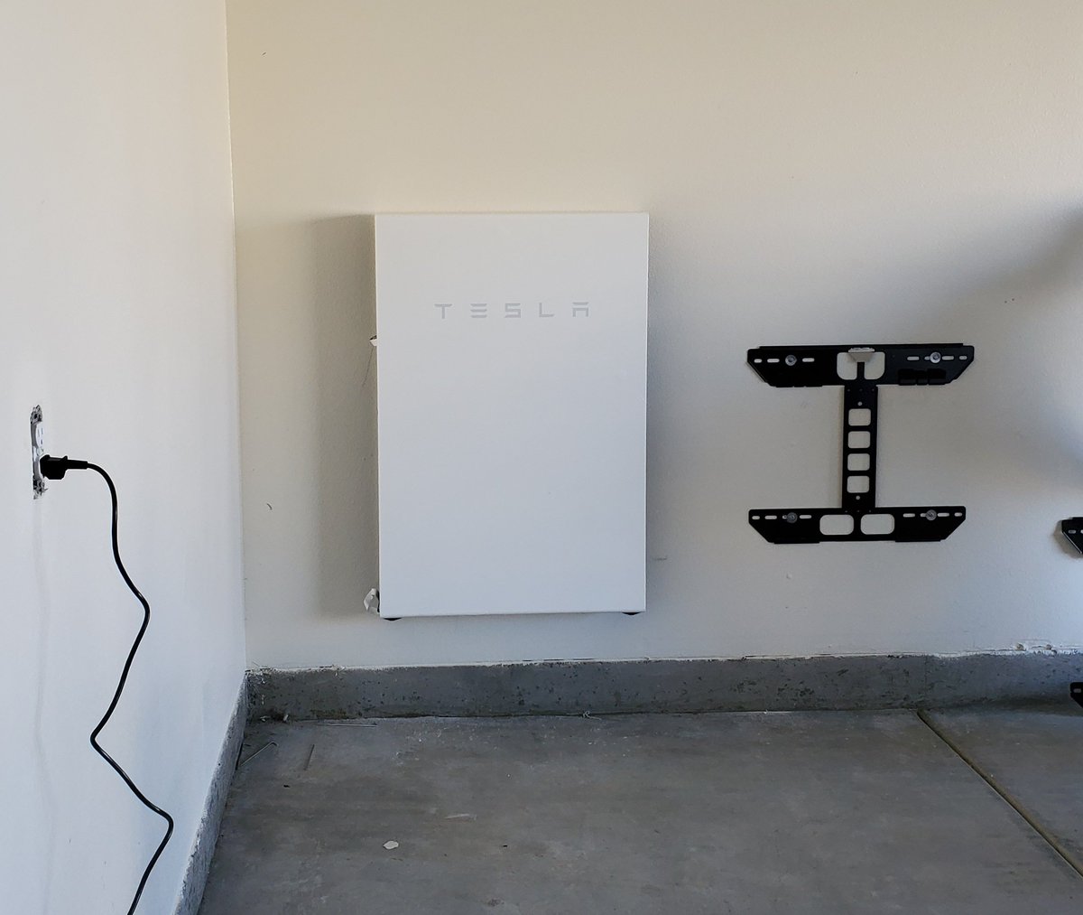 First powerwall is already on the wall 