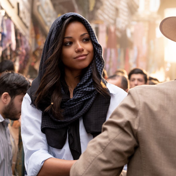 👩👩🏾👩🏽 Dans CHARLIE'S ANGELS, rejoignez le trio de choc qui déchire tout sur MYTF1VOD ! 💥 bit.ly/3b5gijF