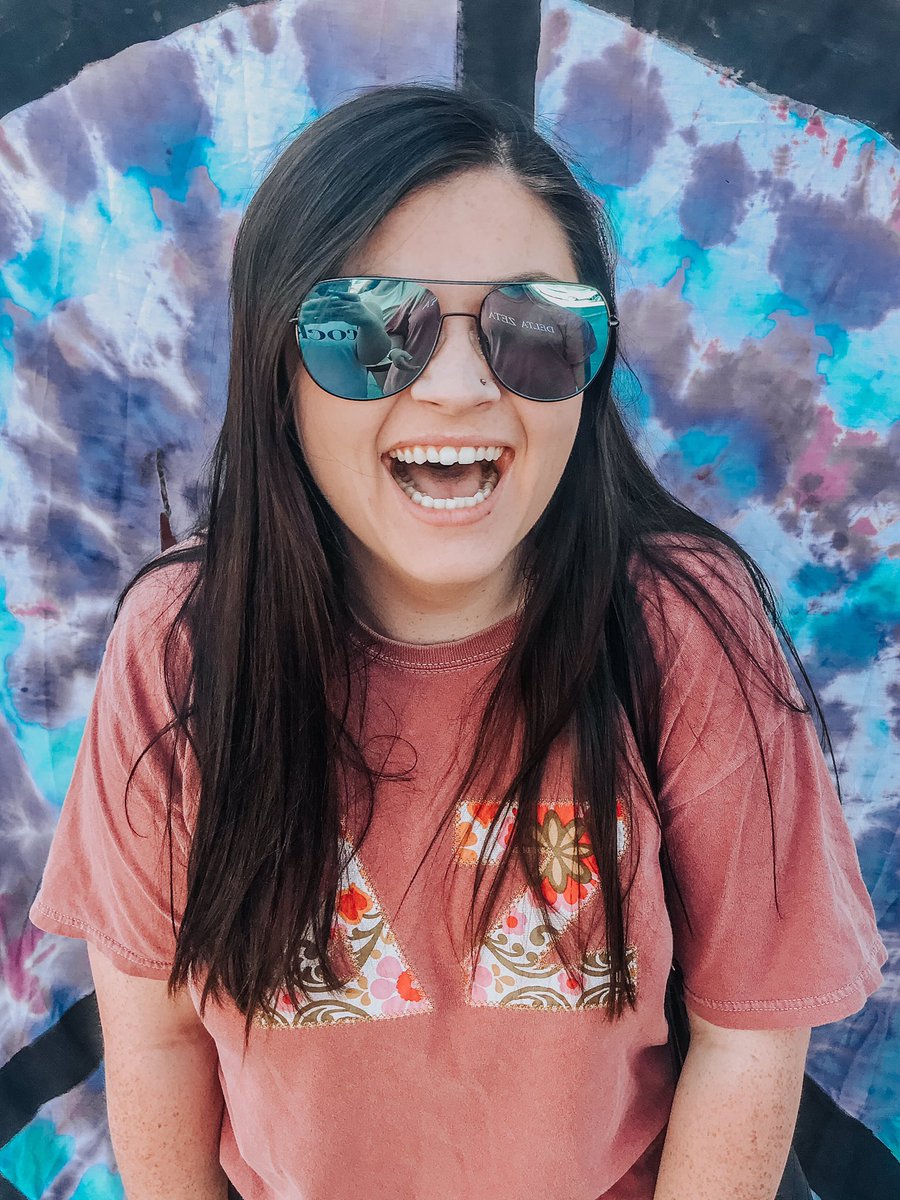 WHY DZ WEDNESDAY ☆ “I chose DZ because I felt like I could be myself with these girls. They saw something in me that I didn’t see in myself. They welcomed me with open arms and showed me unconditional love. DZ has given me so many amazing friendships!” - Emily Burt, PC ‘18