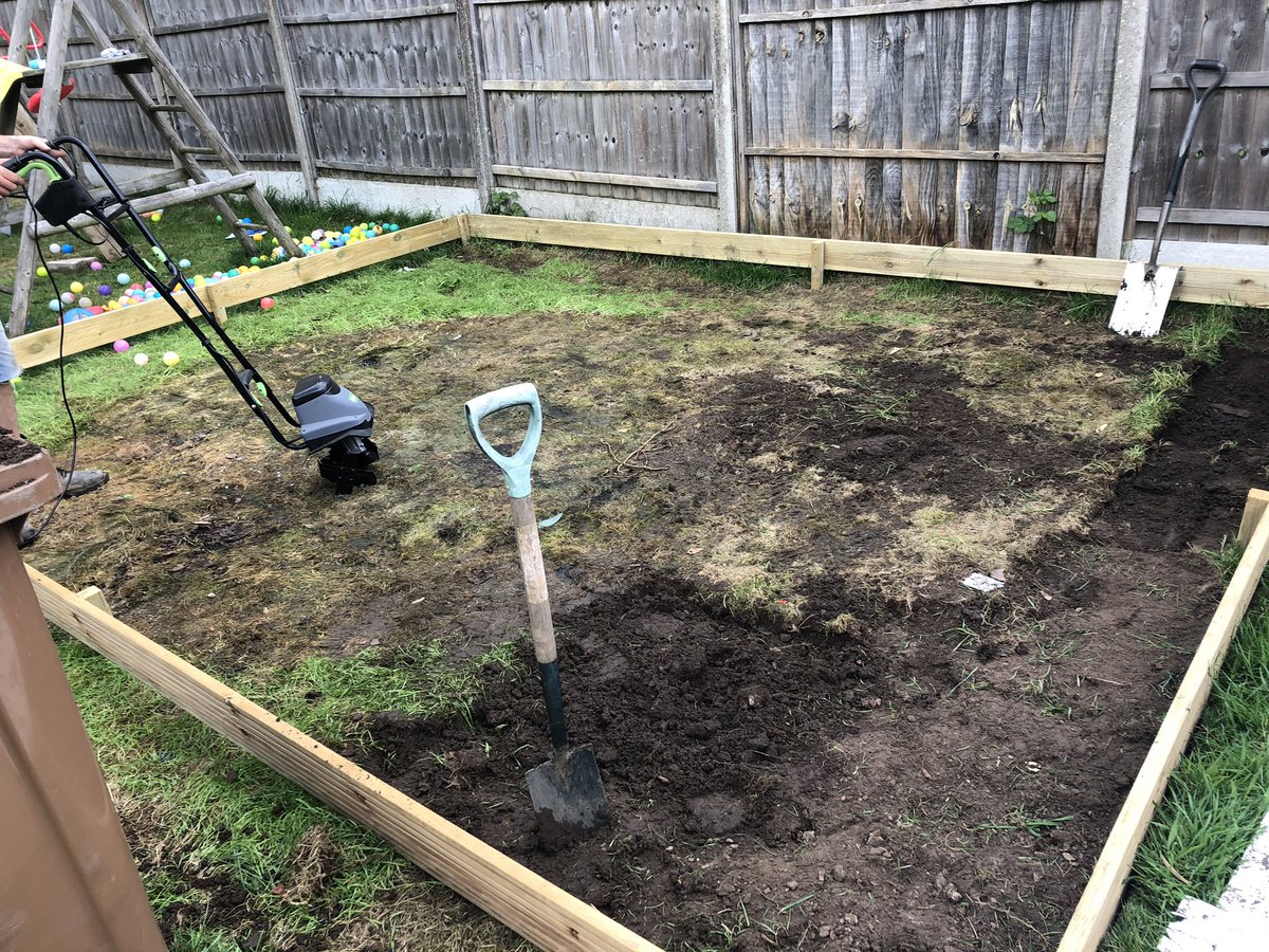 Clare Gibbs tweet media