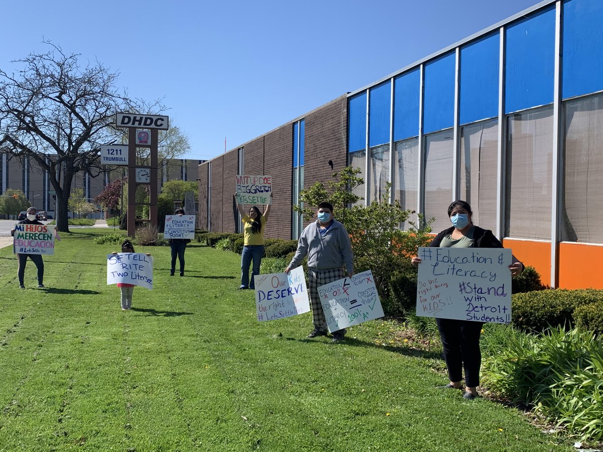 482Forward's tweet photo. #WeRideForLiteracy #LetsSettleThis @GovWhitmer https://t.co/AlY3FIWemG