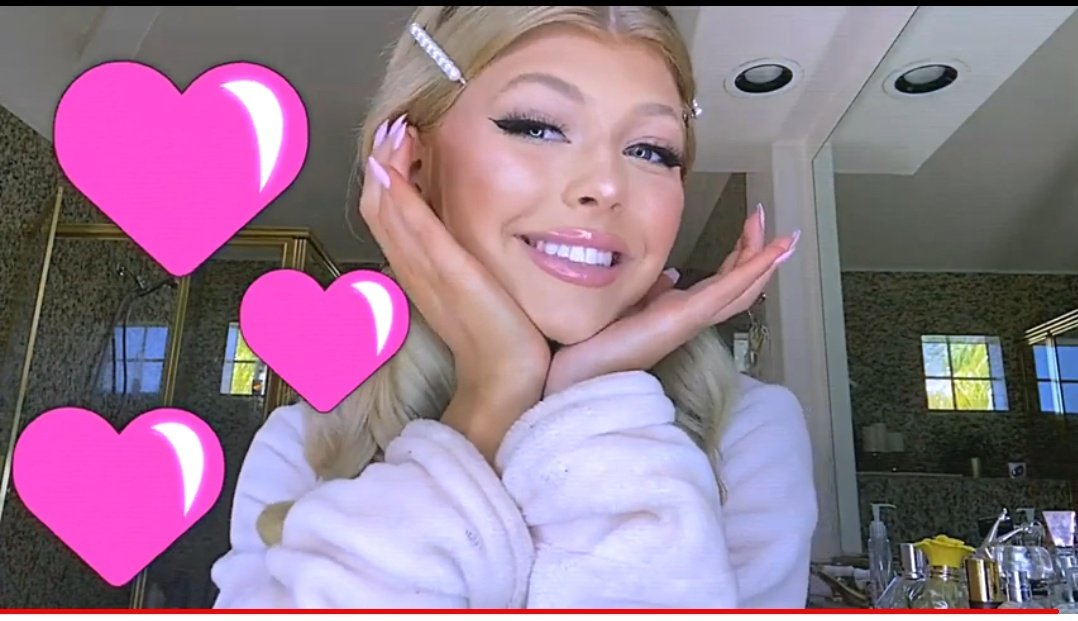 freakdollface's tweet photo. CAKE MUSIC VIDEO OUT NOW ❤😍
This video is so cute 😇 I LOVE YOU ANGEL @iamlorengray
#CakeOut https://t.co/ZSVM2QNG2c