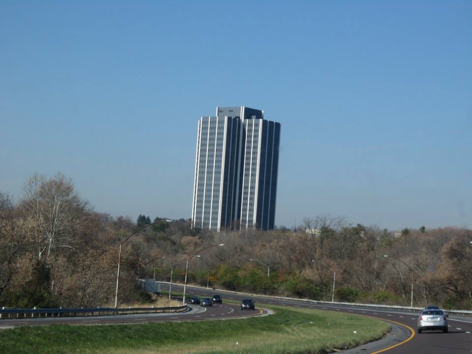 savemartintower's tweet photo. November 16th, 2013. Driving by on Route 378, as a passenger. 🏙 https://t.co/ndSJYzo52Z
