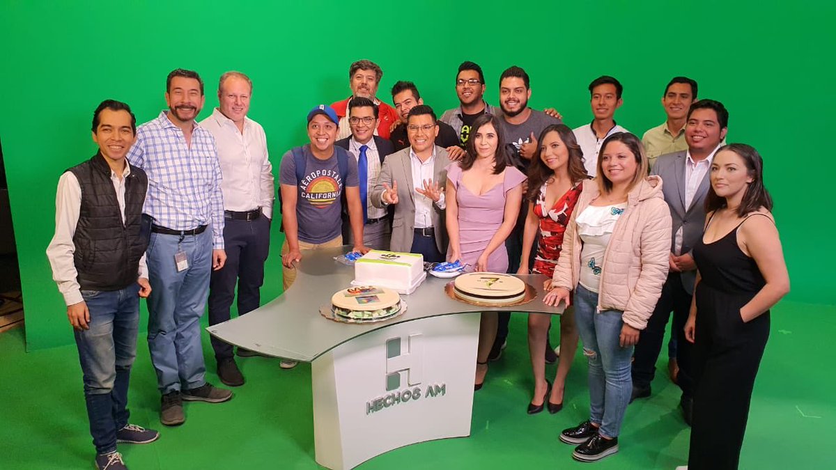 aztecaBajio's tweet photo. 🟢 #HAMB7Años 

Somos una gran familia, y contigo no nos falta nada. 

Gracias por tu preferencia. 

#HechosAMBajío, JUNTOS, FUERTES en el camino que viene. https://t.co/vKPRHZpJGo