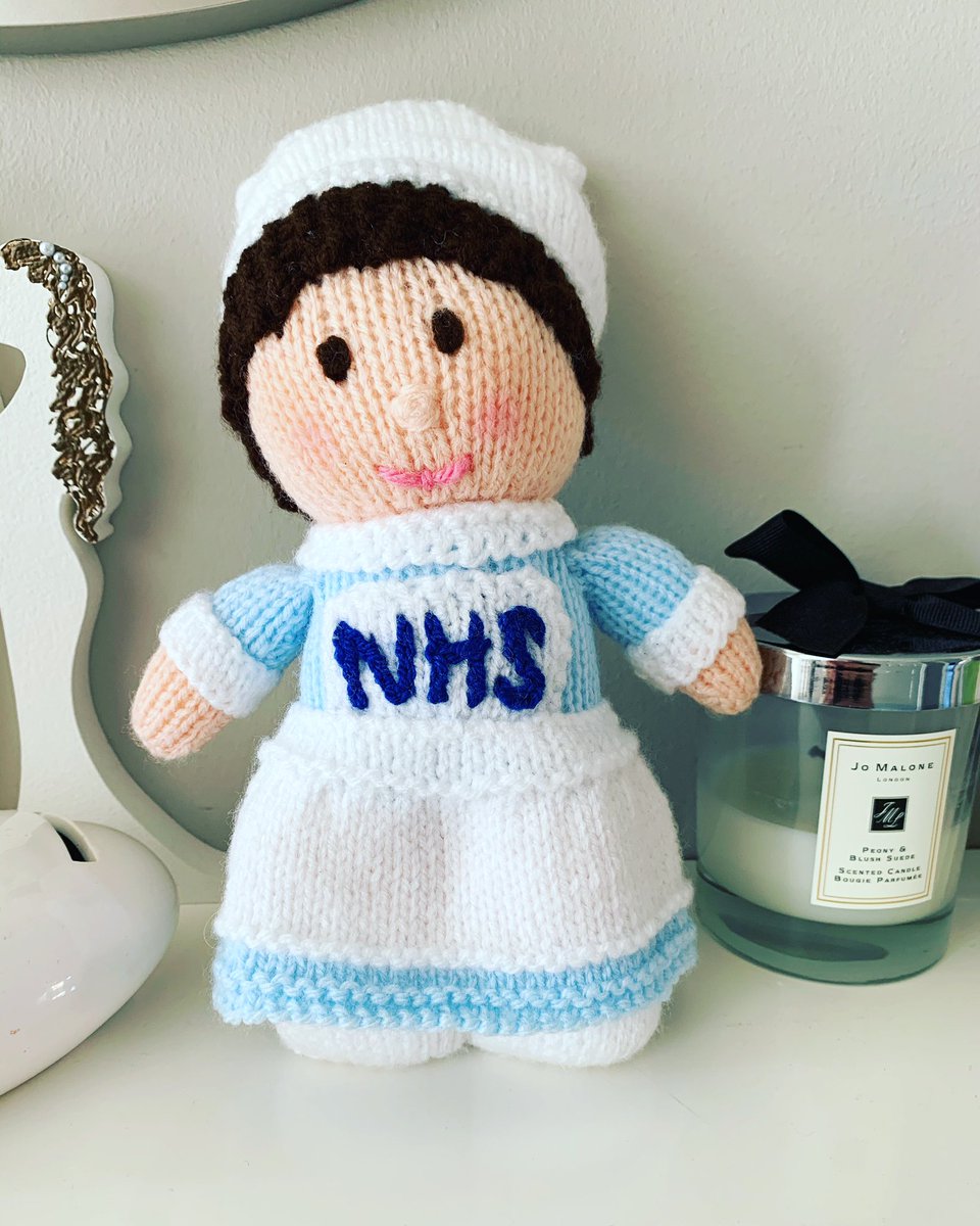 Came home to the loveliest of surprises today 🥰💙👩🏻‍⚕️🏩🤱🏻🌈 #NHSmidwife #NHSnurse