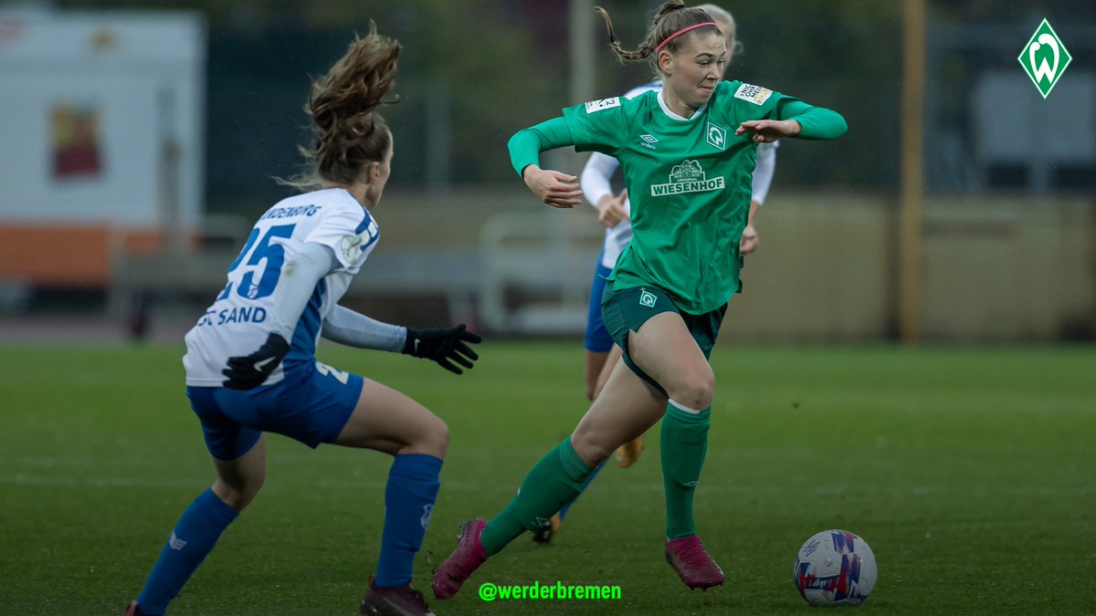werderfrauen's tweet photo. Zudem verabschieden und bedanken wir uns bei Luisa #Wensing, Selina #Cerci, Samantha #Steuerwald & Adina #Hamidovic, die die #Werderfrauen verlassen werden. https://t.co/cZdBczVJwZ