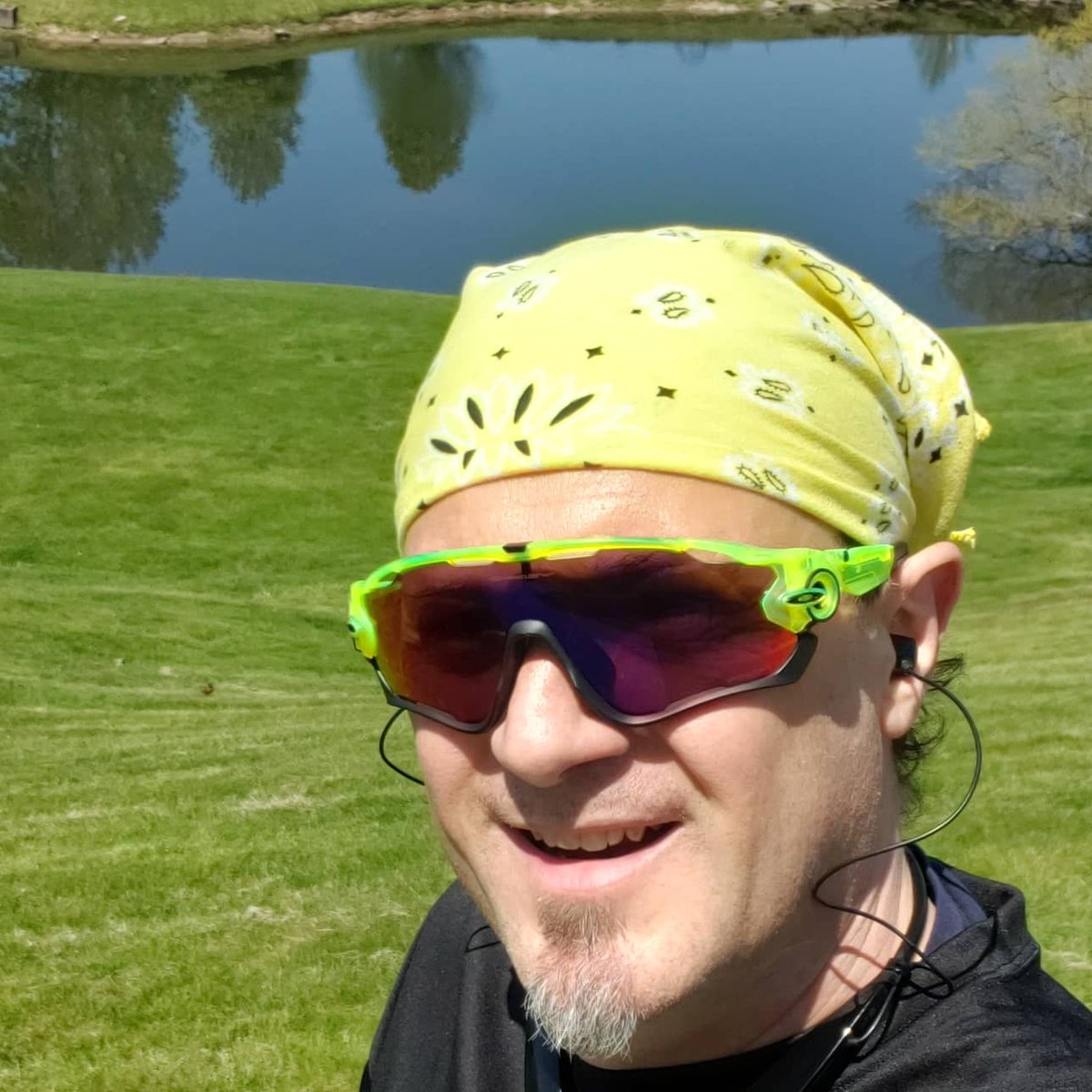 mbrendandaley's tweet photo. 🌞🏃‍♂️55° #healthylifestyle #5k #10k #runtheburgh #getfit #runselfierepeat #@runningfathers @runningfervor #living
https://t.co/4HJekvxEkg https://t.co/x88GfzOsp7