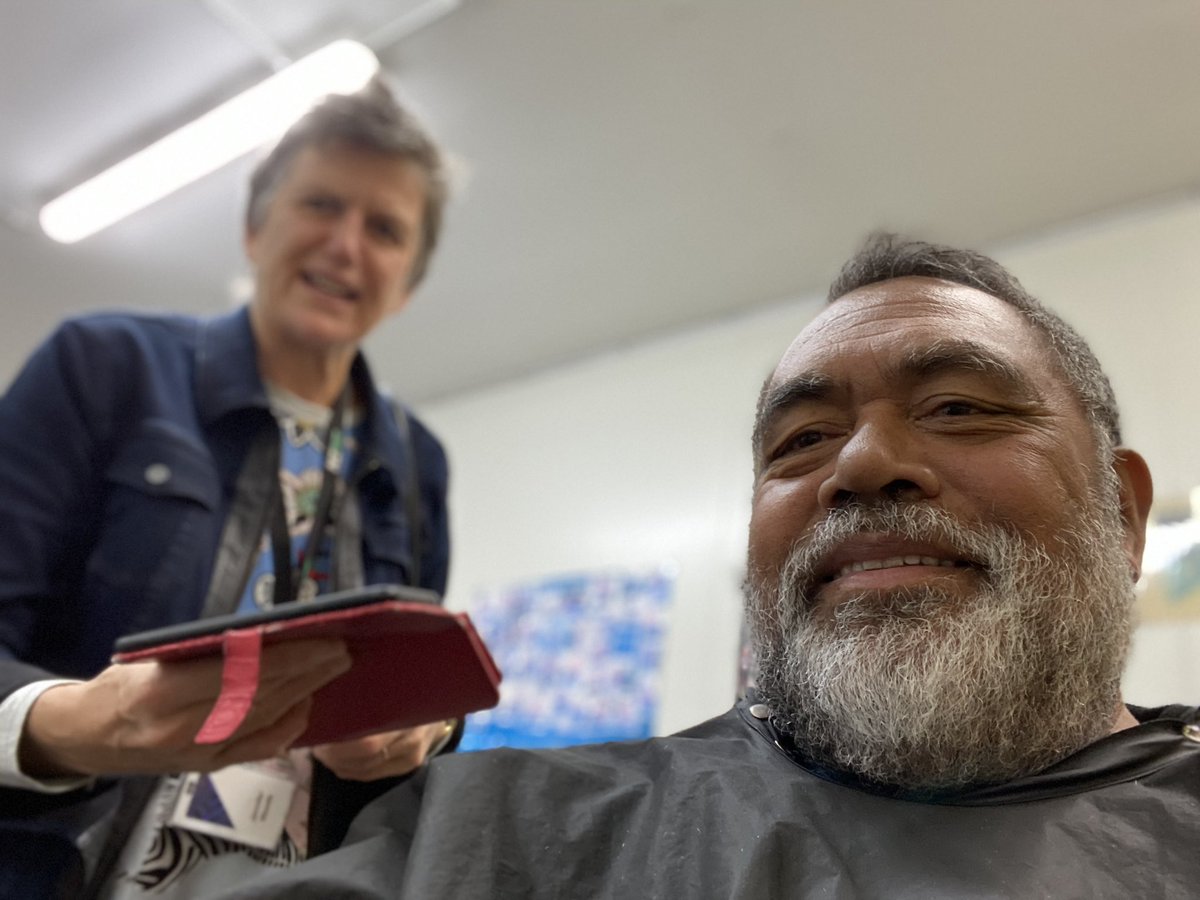 SetiAfoa's tweet image. When you have a haircut at 3am and get interviewed by @NewstalkZB’s Jenny Woods #BobsBarber #AlertLevel2 #COVID19nz