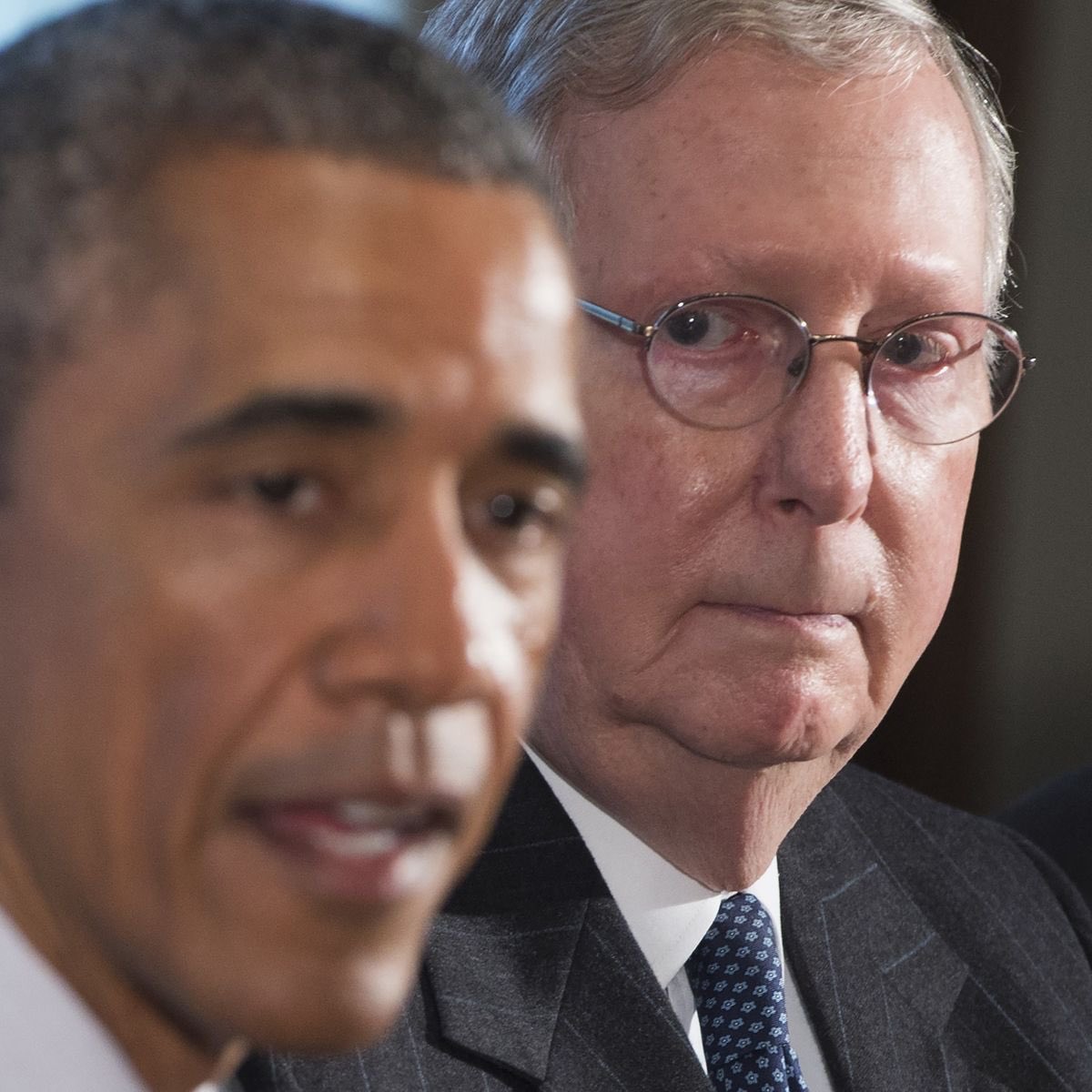 OdelekeSA's tweet photo. What @senatemajldr failed to admit is that how many past presidents vilify their predecessors the way @realDonaldTrump insults @BarackObama? #istandwithobama https://t.co/7hbs3dx0CY