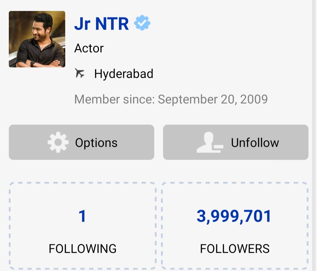 Malli_Tarak9999's tweet photo. Remaining 300 Followers Compete 4M followers for @tarak9999 Anna 😍 https://t.co/aEXk2sr9cF