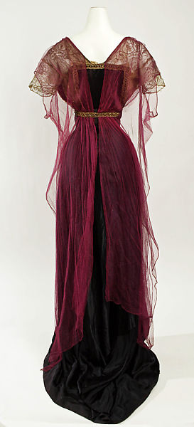 wikivictorian's tweet photo. Evening dress by Callot Soeurs, 1911. The MET. https://t.co/OWQbyfGj9s
