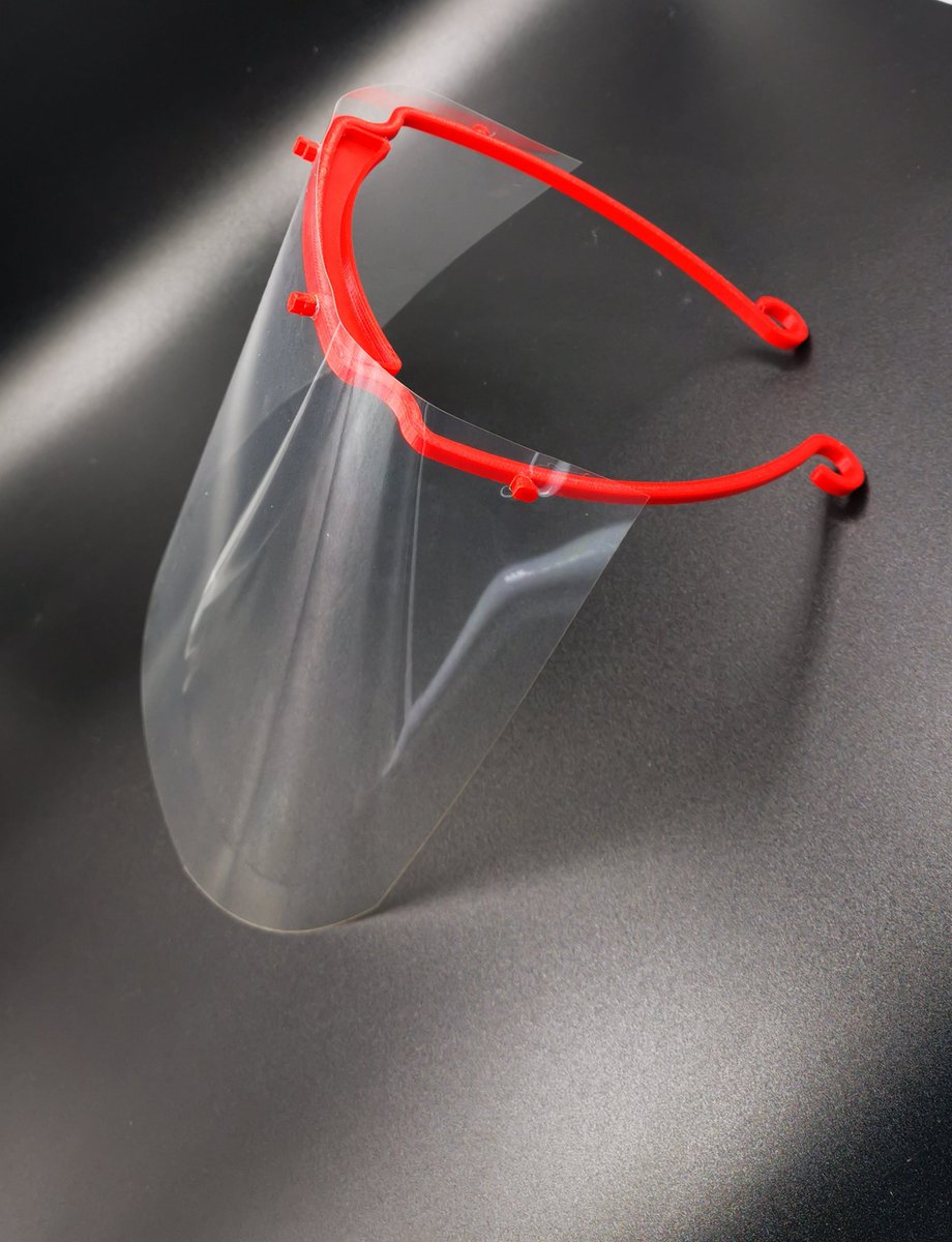 3_daddict's tweet photo. Voici quelques exemples de pièces que nous avons imprimées avec du PLA Antibactérien pour aider à lutter contre le COVID-19 #StopCovid #protection #faceshield #connector #mask #decathlon #handsfree #Medical #antibacterial #HackThePandemic #covid19 #DaVinciColor #DaVinciSuper https://t.co/6faxw7ViQ1