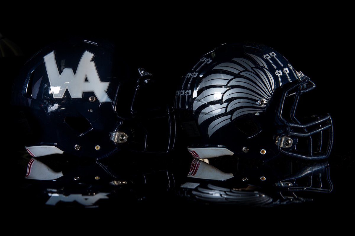 FN1C_'s tweet photo. 🚨Elite 8️⃣🚨 #NCHelmetChallenge 

8️⃣ East Forsyth Eagles 🦅 
(@EFHS_Football )
🆚
1️⃣2️⃣ Western Alamance Warriors  
(@WarriorsWA )

#FridayNightsInCarolina 
VOTE BELOW 👇 https://t.co/W83F0baWSx