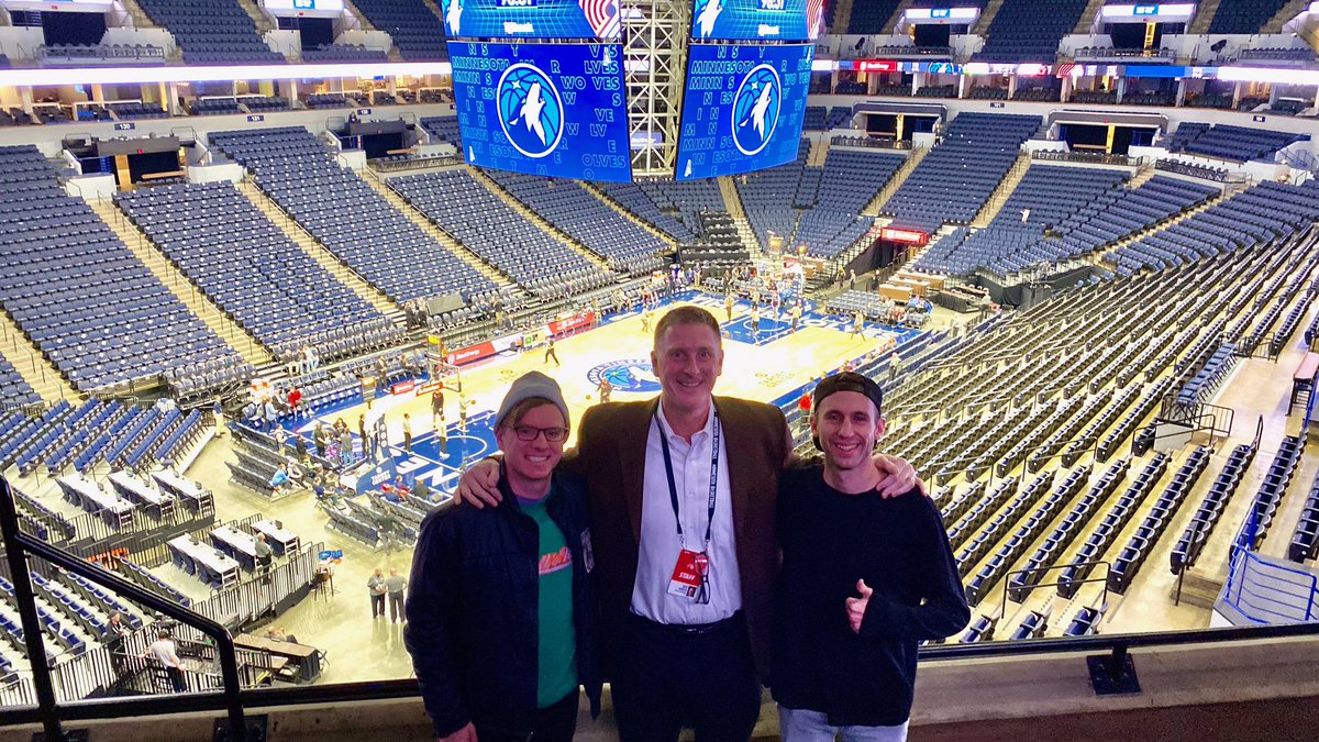 Was a blast to be involved with <a href="/David_Delooper/">David Delooper</a> &amp; <a href="/colinkerrigan/">Colin Kerrigan</a> on their <a href="/30for30for30/">30for30for30</a> Quest this past season - loved having them be apart of our <a href="/TargetCenterMN/">Target Center</a> pre shifts for staff telling stories of their journey #FanXFavs