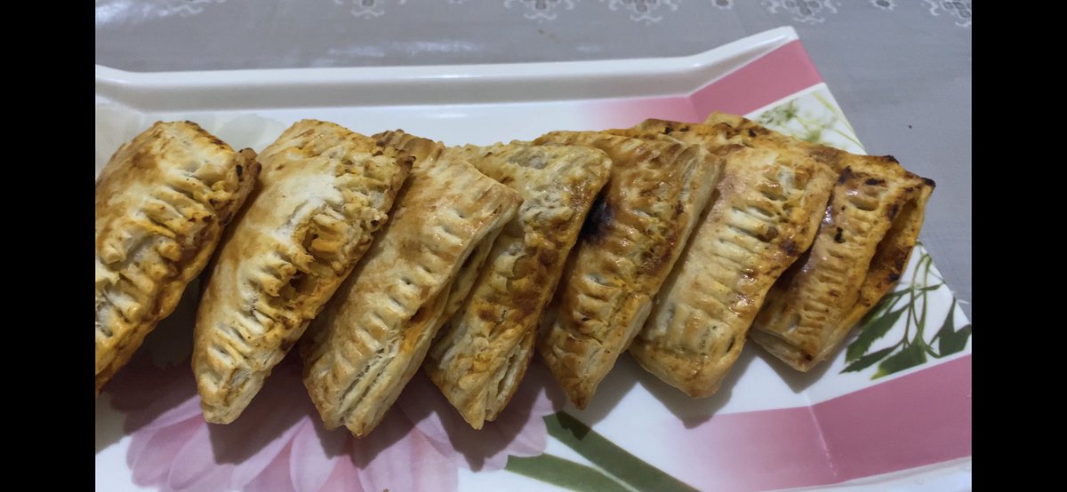 Chicken Patties from Frozen Paratha || Quick Chicken Puff Pastries 🥮 Recipe youtu.be/B-asD0XUHv4 via <a href="/YouTube/">YouTube</a>