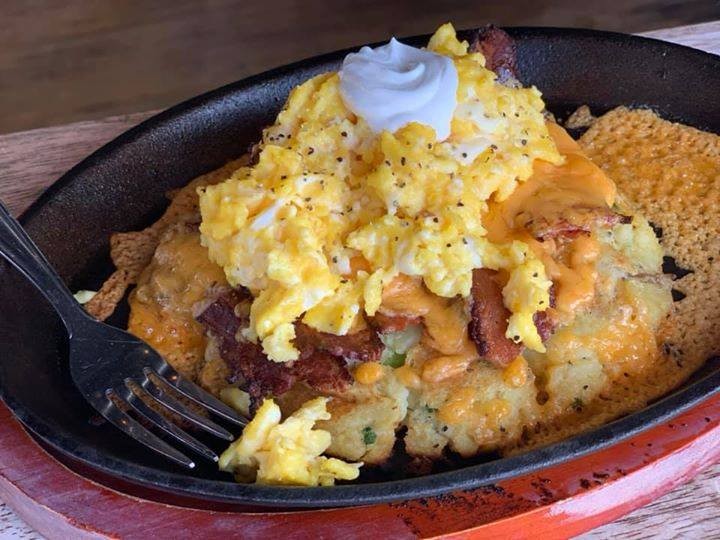 AccompliceBeer's tweet photo. Good Morning Cheyenne!!  Nothing starts the day off better than a hearty breakfast like our Loaded Baked 🥔 Potato Skillet🍳 at The Good Egg. Free delivery and curbside pickup!

Order online 👉  https://t.co/pvbtIAFvqy 
#breakfast #brunch #curbside #cheyenne #laramie https://t.co/zjrNN2d3Go