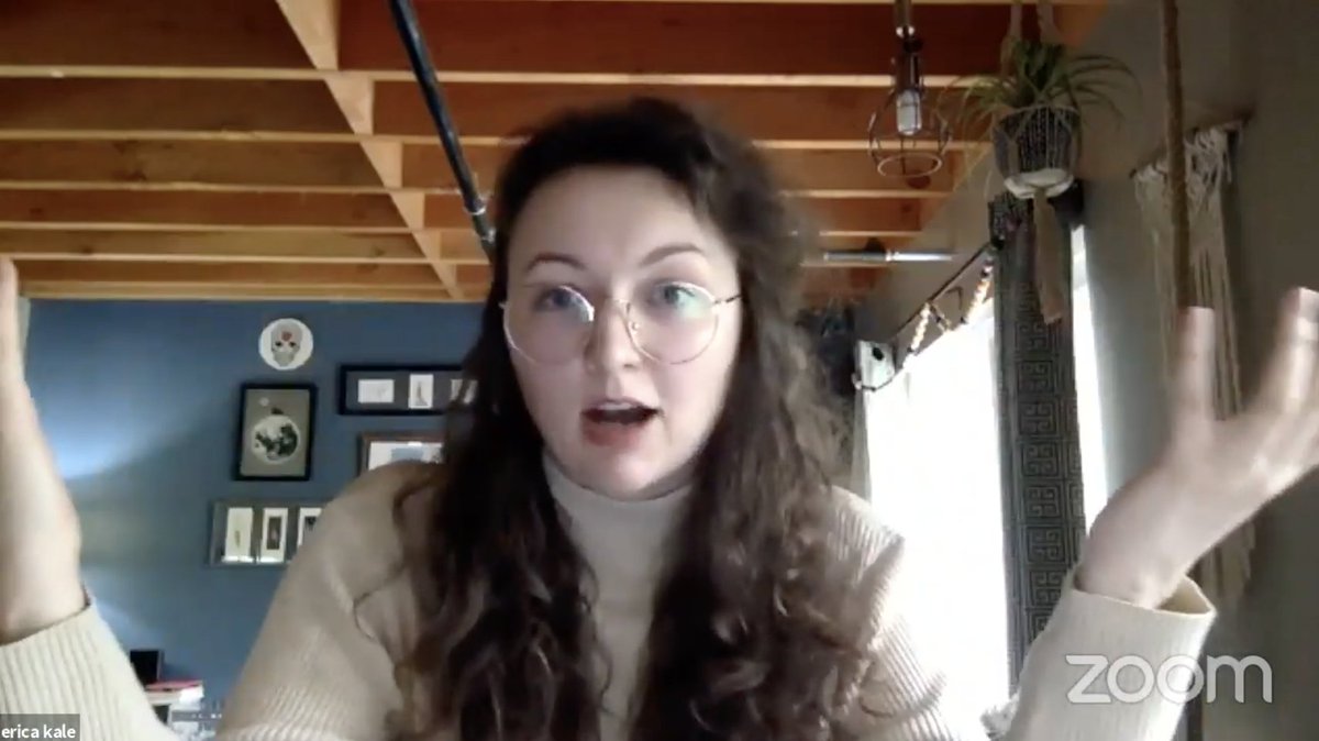"Creating a caption formula is important - what is your tone of voice? What points do you want to highlight? How does the content flow? This helps keep your posts consistent." - Erica, Kale Social Co.   #PrairieDen   #LunchandLearn