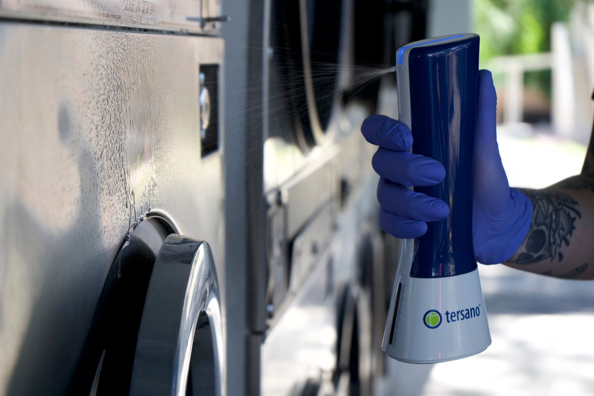 We're so proud to partner with <a href="/engagecurrent/">Current Initiatives</a> on the #LaundryProject to help families in need in our community. Yesterday, Mayor <a href="/JaneCastor/">Jane Castor</a> stopped by one site whose volunteers washed a total of 220 loads of clothes for 19 families! 👚👖 

📸: <a href="/TidalMktg/">𝗧𝗜𝗗𝗔𝗟 𝗠𝗔𝗥𝗞𝗘𝗧𝗜𝗡𝗚</a>