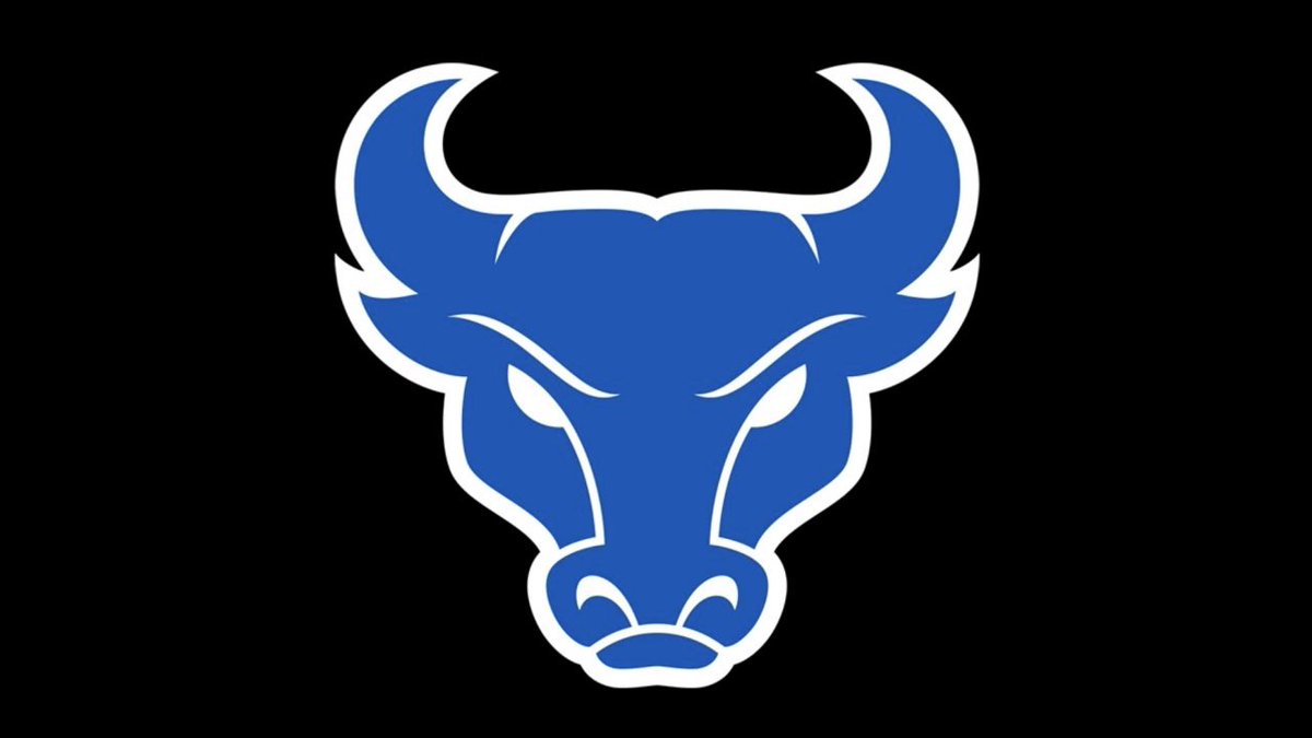 ZamorIsmael's tweet photo. Blessed and thankful to receive an offer from the University of Buffalo 🐃🔵 . @Coach_Matos @UBFootball 
#UBHornsup https://t.co/HTiQj7jNtA