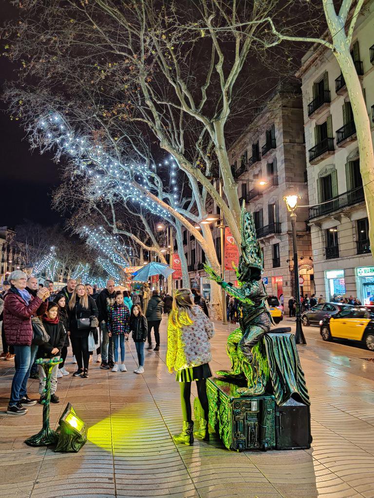 6. La RamblaThe most famous street on Barcelona. You can find almost everything here. Food, souvenirs, shopping, bars, even street performers. You can spend the whole night here, just jalan the whole stretch from one end to the other.Street performers scary af 