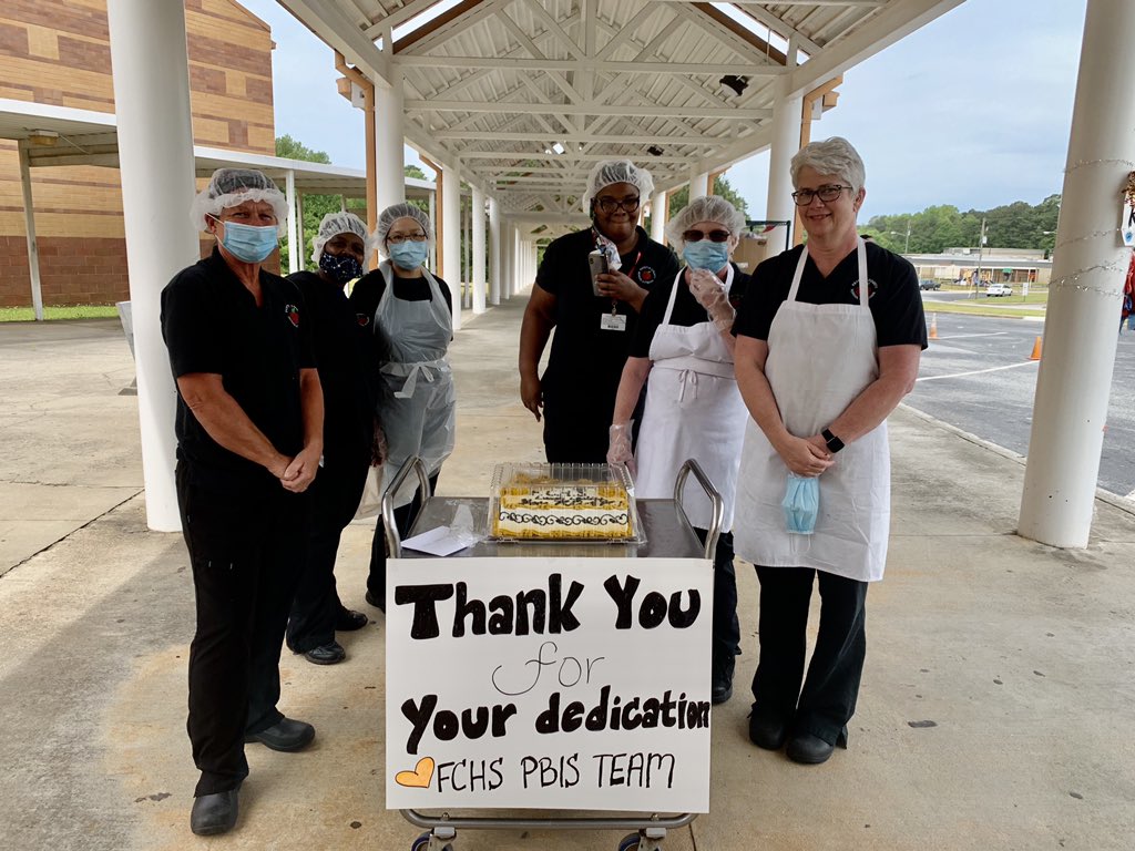 TheMTSSLady's tweet photo. Today our @FCHSTigers PBIS Team decided to surprise our Custodial and Cafeteria Staff with some special treats as a small appreciation for their hard work not only through this crisis, but throughout the year! We say THANK YOU! @FayettePBIS https://t.co/7gagUcFaI0