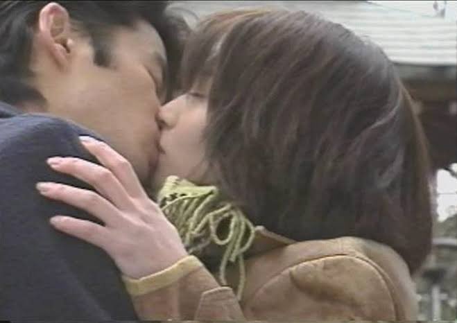 Uzivatel 可愛すぎるあなたの嫁を紹介するbot 2 Na Twitteru 常盤貴子 Takako Tokiwa Actress 常盤貴子 理想の結婚 最後の恋 悪魔のkiss 赤い月 ラブシーン