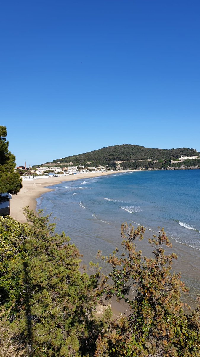 LionsResidence's tweet photo. #Gaeta #holiday #Italy #summer #sand #Lastminute #vacanze #sea #Apartments #hotel https://t.co/SiNQA4JQjo