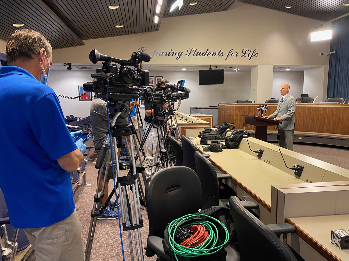 Summer learning in HCPS will be extended virtually. More information will be forthcoming.