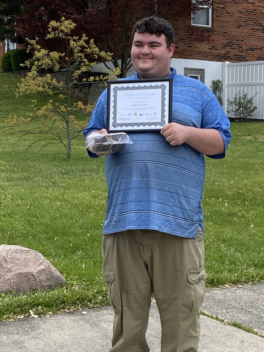 DJillCook1's tweet photo. Thrilled to get to be part of the team that delivered certificates of completion to the Norse Project SEARCH interns today.  They have worked hard, learned lots and are ready for the next step- employment! @SearchNorse @LindsayLinzb23 @mkephartccs @CCSchoo1s @beechwood_tiger https://t.co/oXIifkLix1