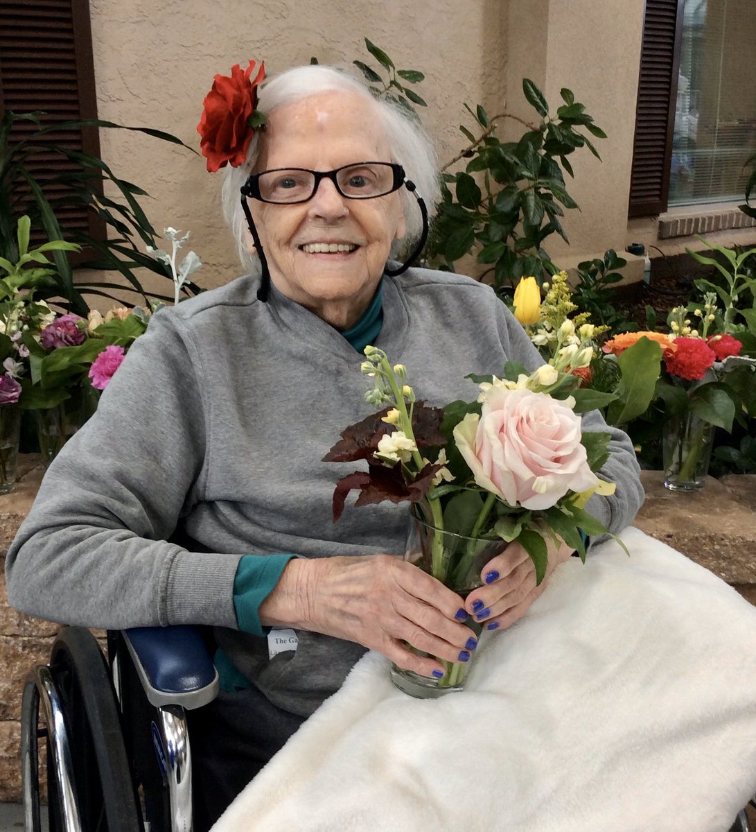 PickeringManor's tweet photo. Clark’s Flower Shop you’ve outdone yourselves-Flowers filling our hearts & building with love & happiness-The smiles on our residents’ faces say it all‼️🌸🌷🌼
#PickeringIsBlooming #PickeringManorFlowerShow #BringInSpring #CommunitySupport #NewtownPA #WeAreInThisTogether
#COVID19 https://t.co/mAMMUd38wh