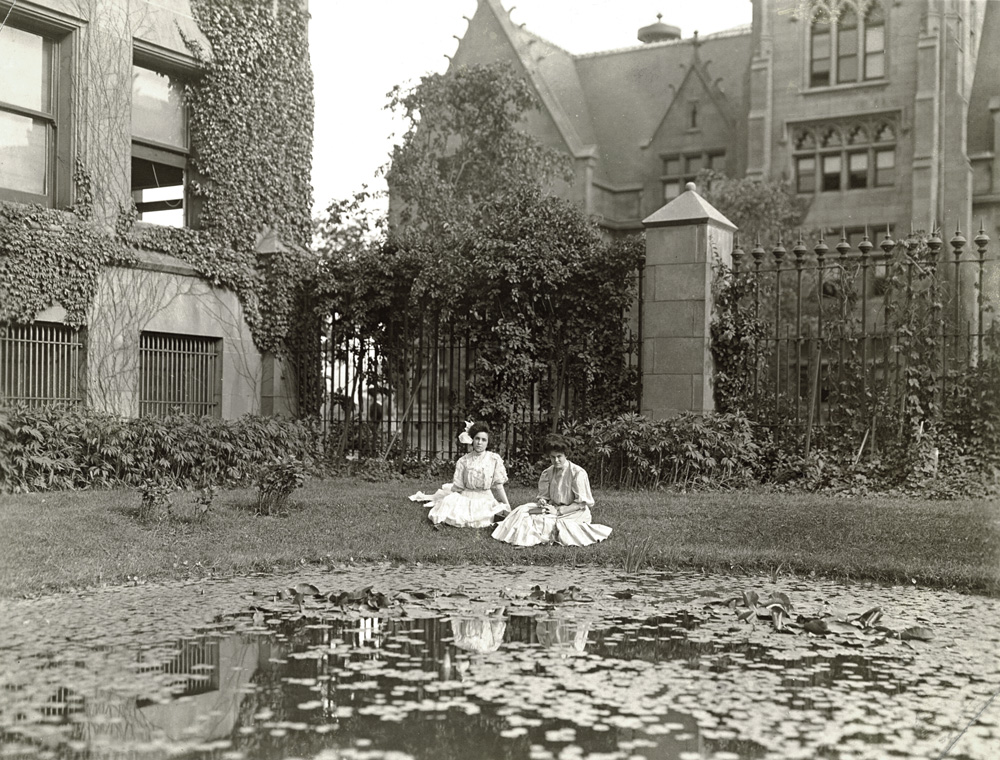UChicagoSCRC's tweet photo. UChicago's Botany Pond has always been a beloved oasis on campus. Curious about what it looked like when it was built in 1903? Visit our online photographic archive to see it in its earliest form. https://t.co/olM0Kbqxur #onbotanypond #uchicago #cyanotype https://t.co/hSj8Ngu27G