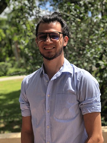 FSWCollege's tweet photo. Are online classes stressing you out? Get some tips from three FSW Peer Mentors on how to stress less and succeed in your online classes. https://t.co/VRLAsBS7FD #FSWSuccess #OnlineLearningTips https://t.co/bPtOKqU5SA