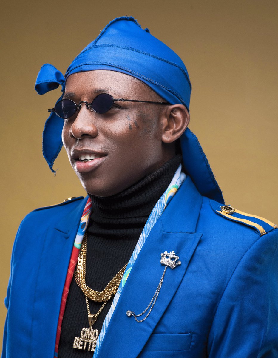 LEEREEKs the STYLIST tweet media