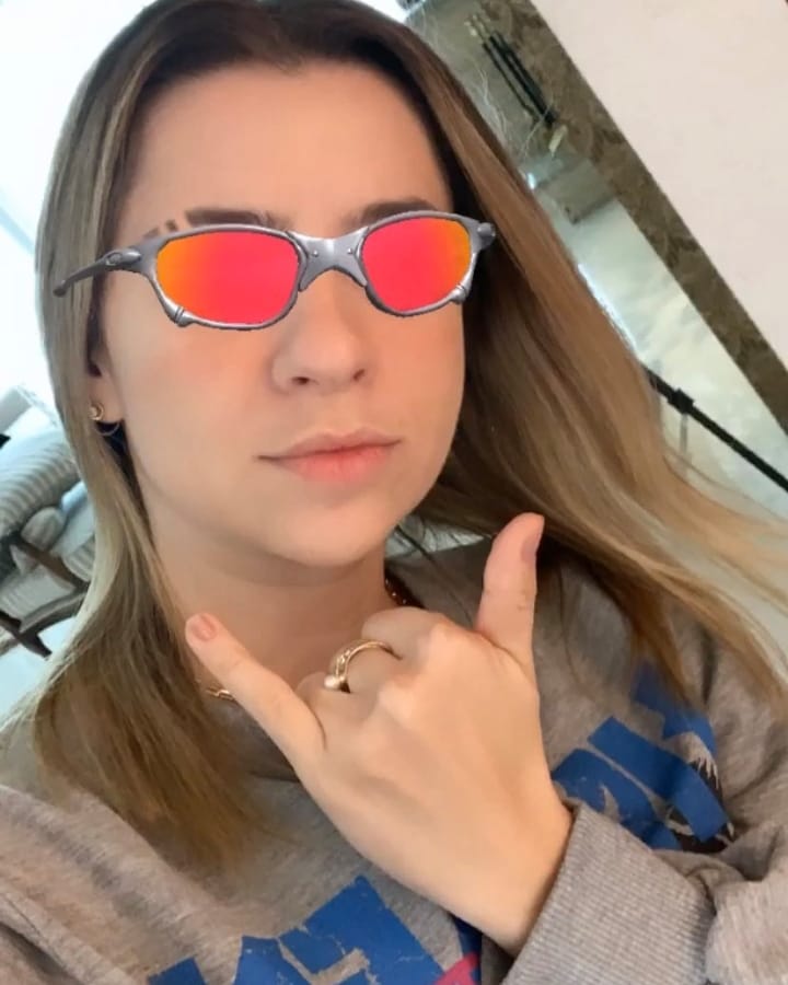 swtvoltan's tweet photo. Q linda cara❤️
..
..
@loud_voltan
@loud_voltan
••
••
#chuvadeseguidoreselikes #chuvadeseguidores30
#chuvadeseguidoresaqui #chuvadeseguidoresbrasileiros #chuvadeseguidoreslikes #rtblikes #seguidoresgratis
#chuvadelikes30k #loud #loud_voltan #3mdavoltan #notaeuvoltan https://t.co/jZ1jsMOa9R