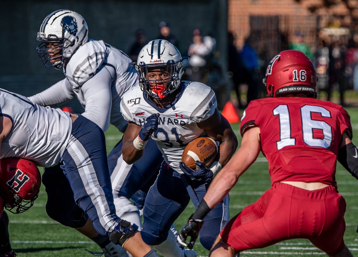BroadusBrown's tweet photo. After a great conversation with @Larry_J_Scott and @vh3omega Im blessed and honored to receive an offer from Howard University! One of the most prestigious HBCUβs. Thank you for the opportunity! @PCFB_Paladins @linemen_factory @ryanwpatti https://t.co/idETvfsALU