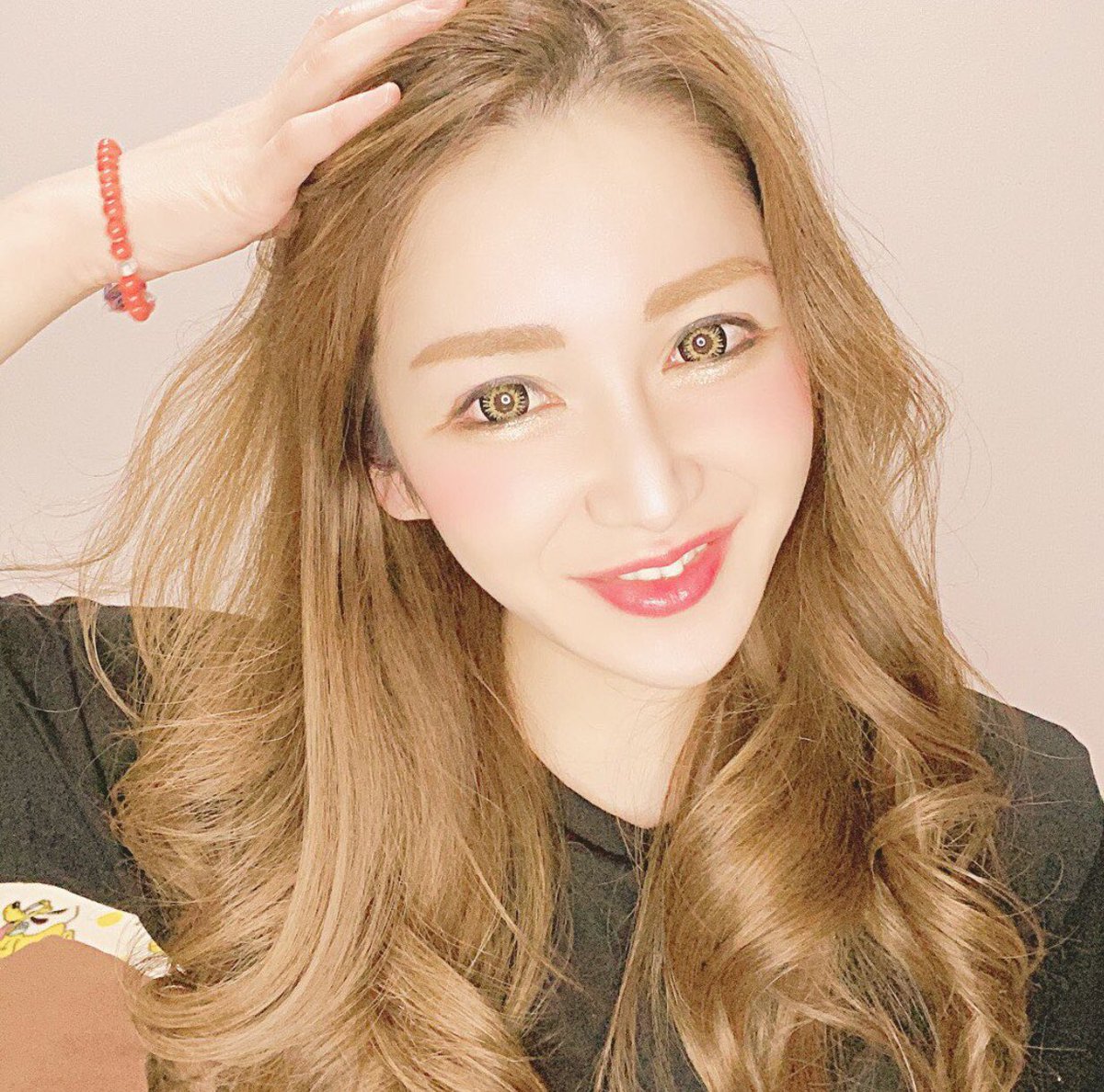 onecaba's tweet photo. キャバLiveハウスの
@Caba_Live_House

「りん」さん♪
@RinCLHouse

妖艶な雰囲気光るハート
クールな印象のりんさん黄色のハート
初対面の人とともすぐ打ち解ける
そんなギャップに病みつきｗ
りんさんの意外な一面がみれるかも

#オンキャバ #zoomキャバクラ #オンラインキャバクラ https://t.co/poC5OUapKG