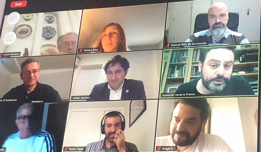 PTAMalaga's tweet photo. Hasta 150 asistentes ha reunido el #webinar que hemos celebrado hoy con @InfoUMA y las #empresasPTA @AERTECsol_es @aeorum  @TUPLinc @premogroup 

#noscambiaronlosproblemas: un debate sobre los retos tecnológicos que afrontamos tras la #pandemia.

¡Gracias a todos por participar! https://t.co/aCJ3dfLaVp