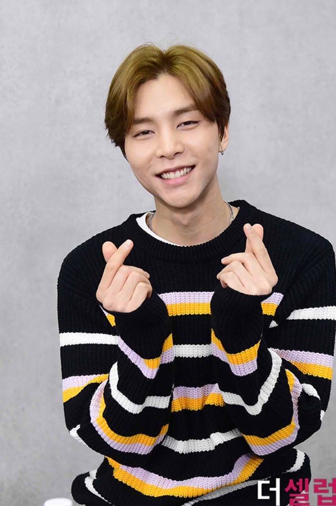 hourly johnny tweet media