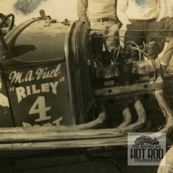 AmerHotRodFdn's tweet photo. PHOTO OF THE DAY
𝚆𝚎𝚍𝚗𝚎𝚜𝚍𝚊𝚢, 𝙼𝚊𝚢 𝟷𝟹, 𝟸𝟶𝟸𝟶
All we know about Morland Visel was that he was from Beverly Hills and had a lot of money. We have him running his 4-port Riley at #Muroc on May 15, 1938, as car number 160 but have no speed listed for him. (TDC_020) https://t.co/WV2PnpwWpv