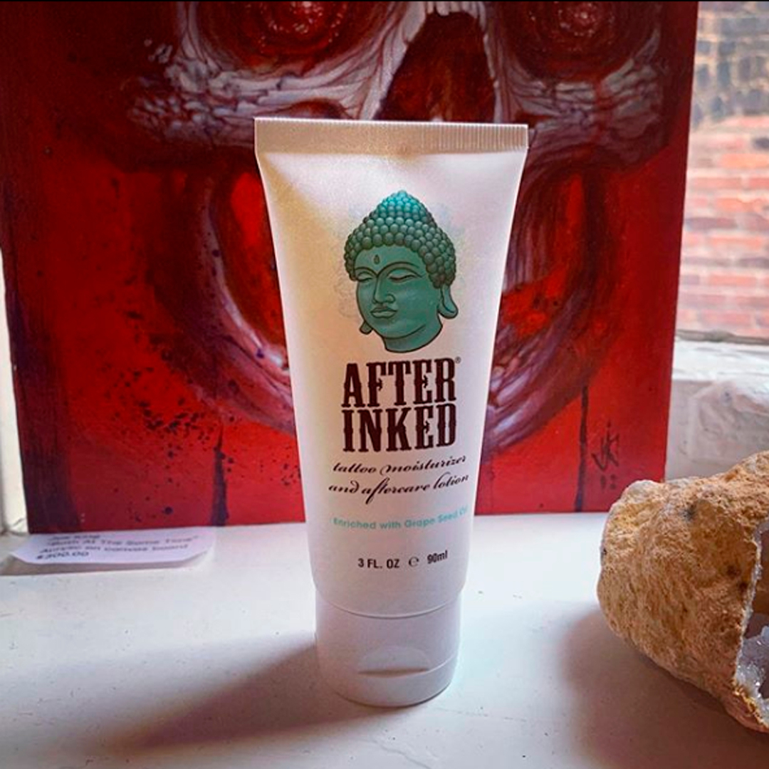 AfterInked's tweet photo. #VirginOfFatima #FatimaVirgin #VirginMary #afterinked #proudusers #formulatedforperfection #afterinkedeveryday #tattooaftercare #vegan #catholic #religious #vintage #religiousart #blessedvirginmary #trecechiros_tattooshop #hectorandres_salas #jefer_estigma_ https://t.co/QGnUxvbnXd