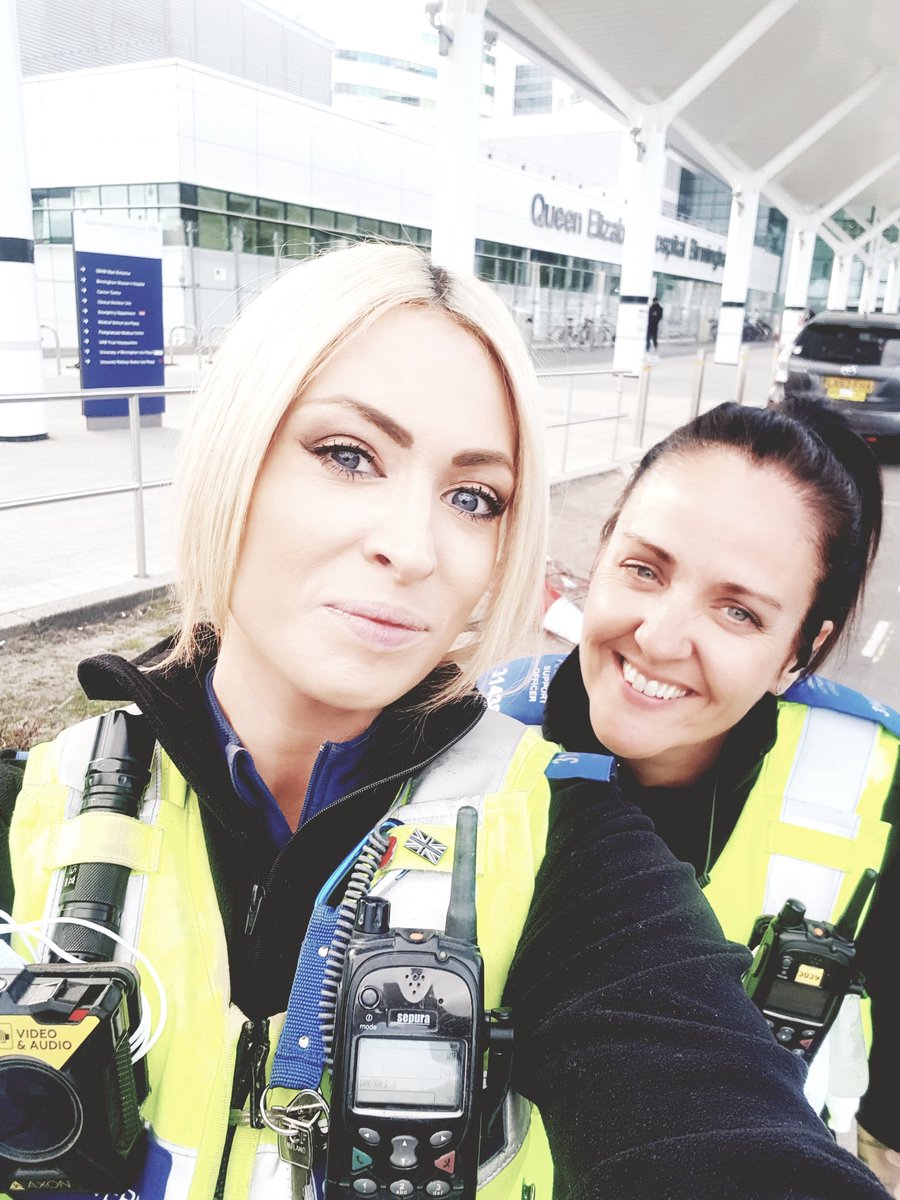 BartleyGreenWMP's tweet image. Foot patrols around the QE Hospital this evening. #stayalert #lastshifttogether #itsbeenapleasure @LeeTrinderWMP