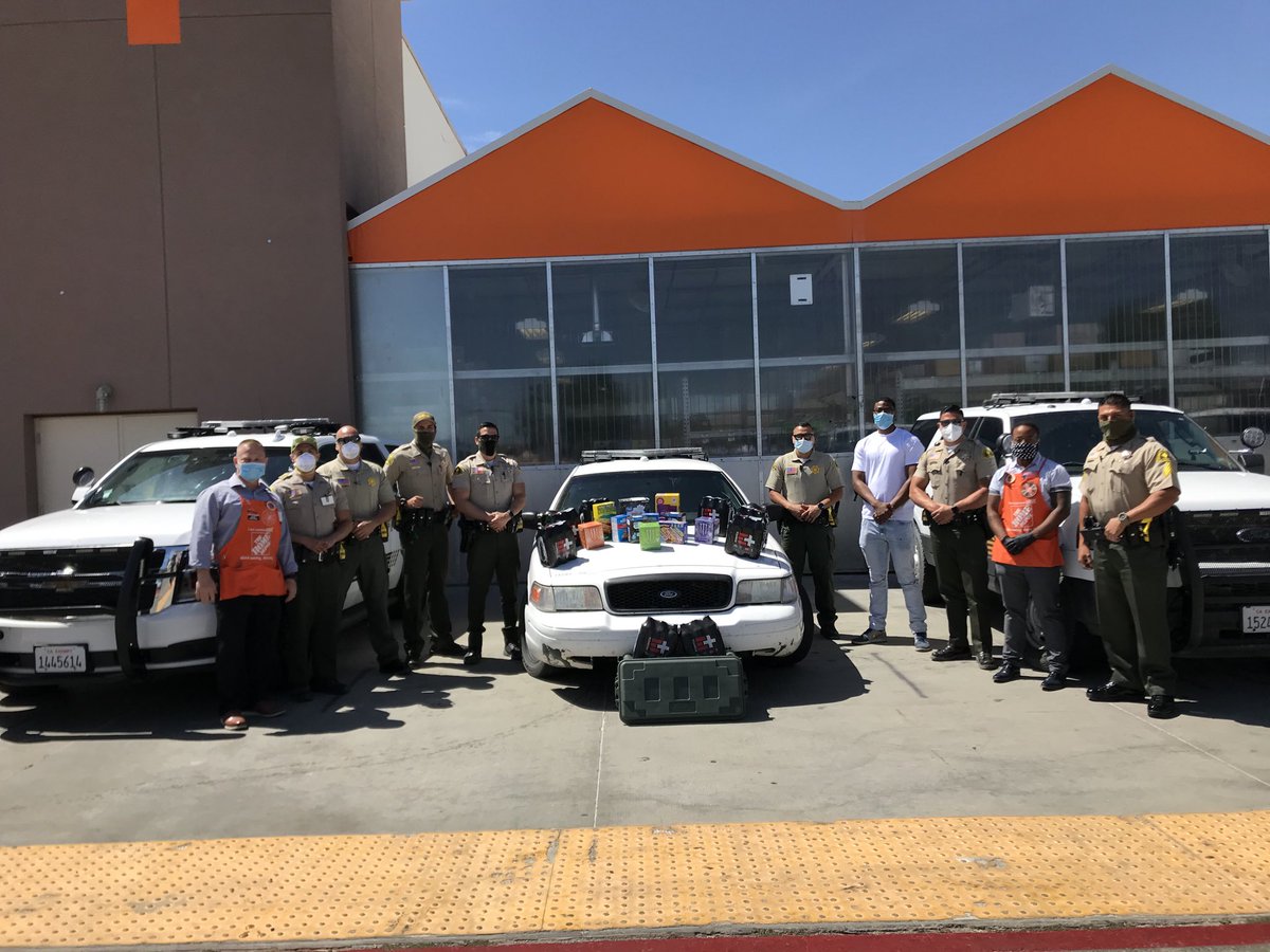 Thanks to the ⁦<a href="/sbcountysheriff/">San Bernardino County Sheriff</a>⁩ ⁦<a href="/sbsheriff/">SB Sheriff's Office</a>⁩ San Bernardino sheriff department for all you do in the community. The Yucca Valley Home Depot appreciates you. ⁦@thorpe_dez⁩ ⁦@sheriffmcmahon⁩ <a href="/Crippen1026/">Christian Crippen</a>⁩ ⁦<a href="/kellie69331611/">Kellie Thill</a>⁩ ⁦⁦