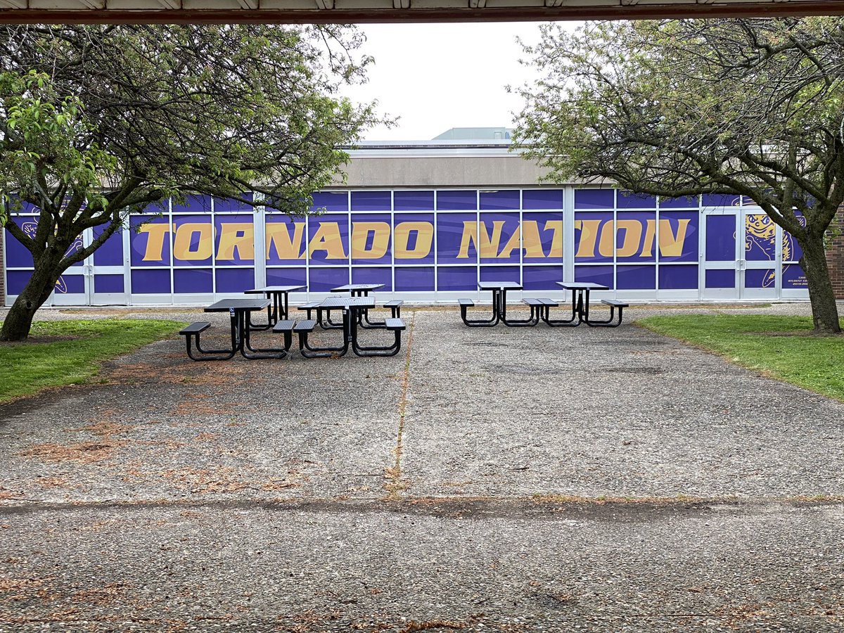 Thank you to our 2019-2020 TJHS Student Council for purchasing our new vinyl! It looks amazing! I can’t wait for our students and staff to check it out. #tjhsproud #tcusd3 #taylorvilleschools